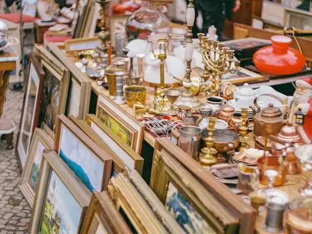 Marchés, Brocantes & Vide-greniers